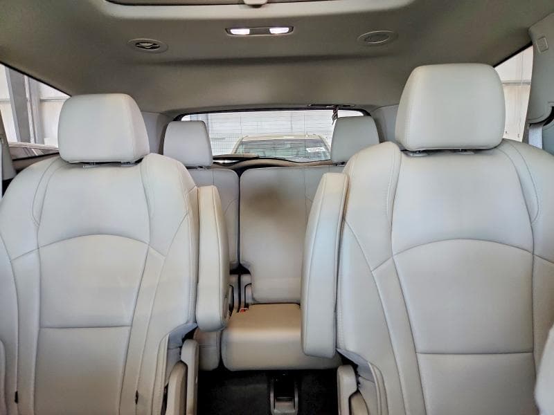 2019 BUICK ENCLAVE ESSENCE 10