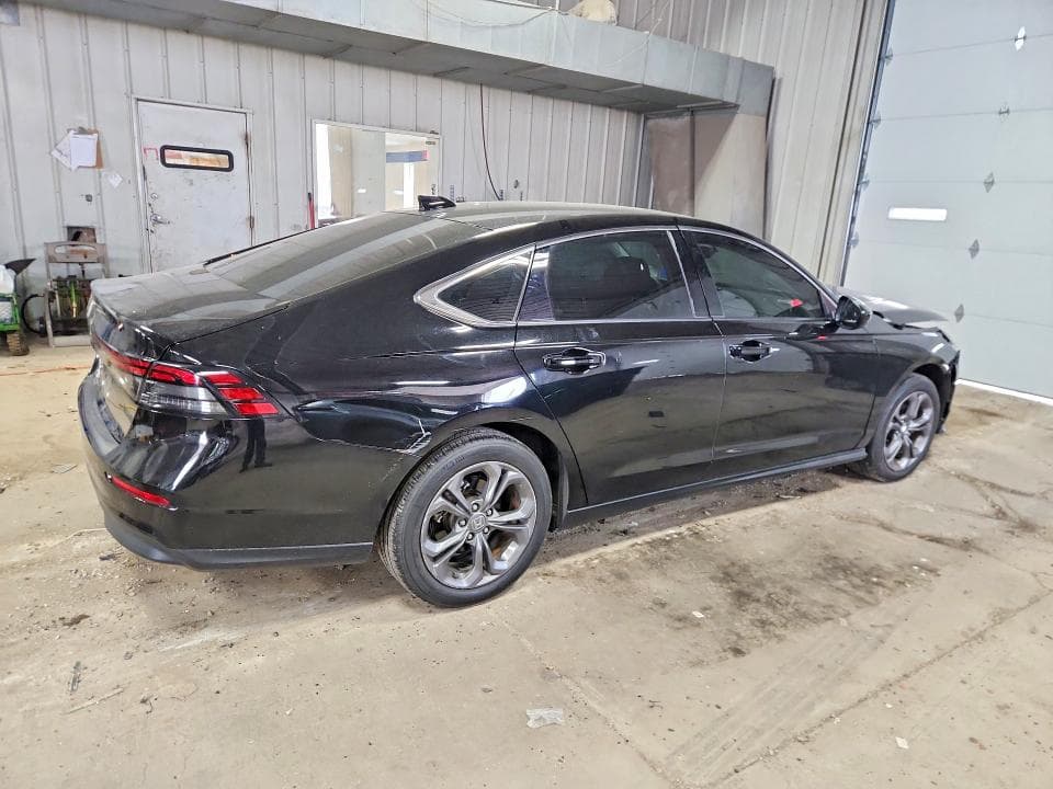 2023 HONDA ACCORD EX 3
