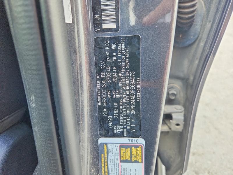 2023 KIA FORTE LXS 12