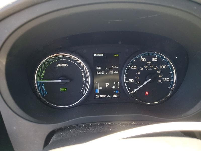 2019 MITSUBISHI OUTLANDER SEL 9