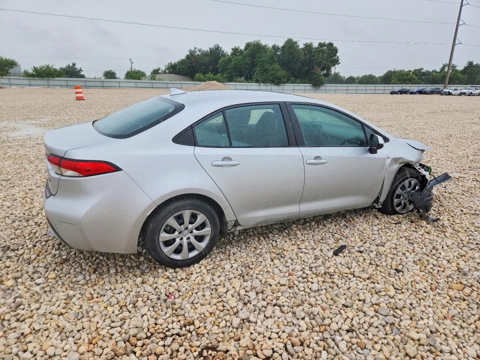 2021 TOYOTA COROLLA LE 3