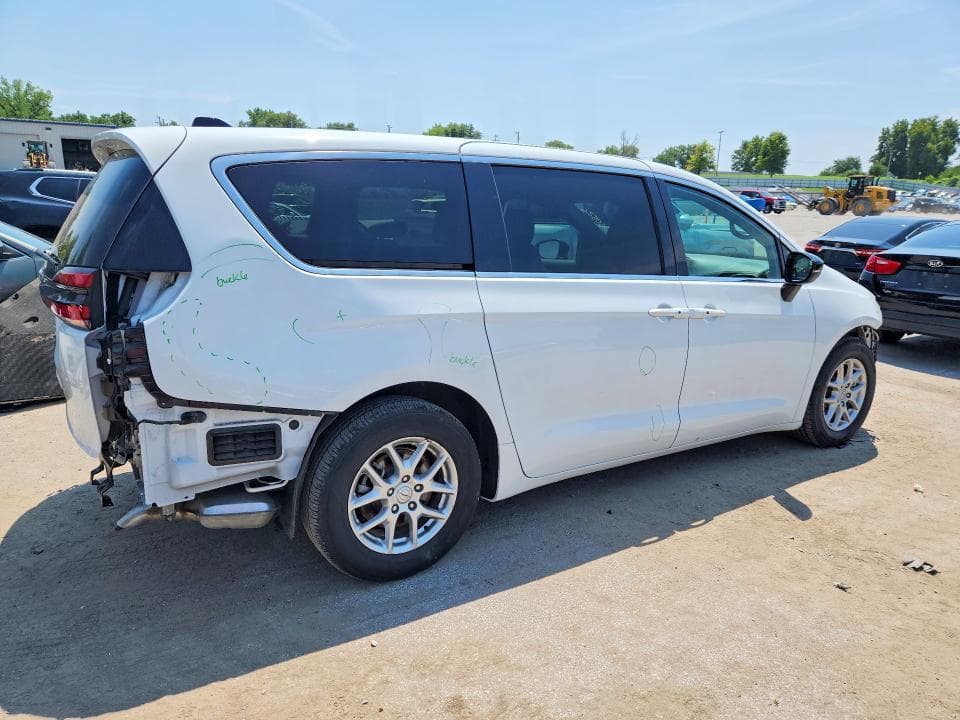 2025 CHRYSLER PACIFICA SELECT 3