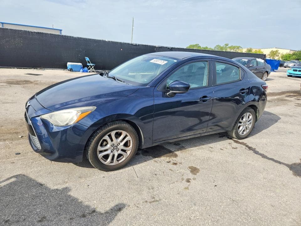 2017 TOYOTA YARIS BASE - 1