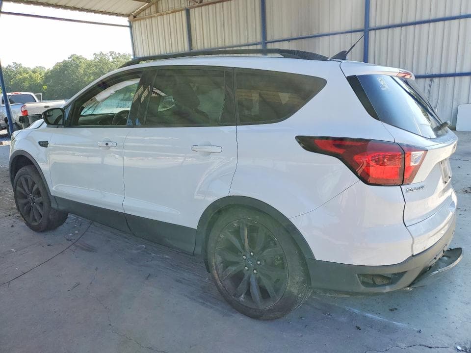 2019 FORD ESCAPE SE 2