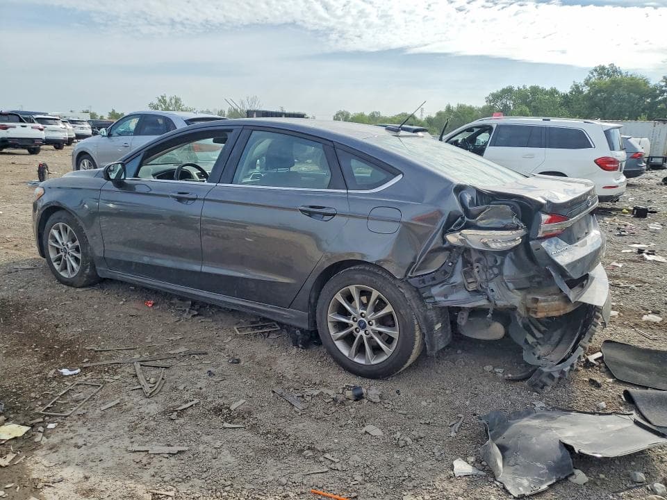 2017 FORD FUSION SE 2