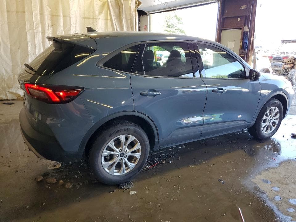 2025 FORD ESCAPE ACTIVE 3