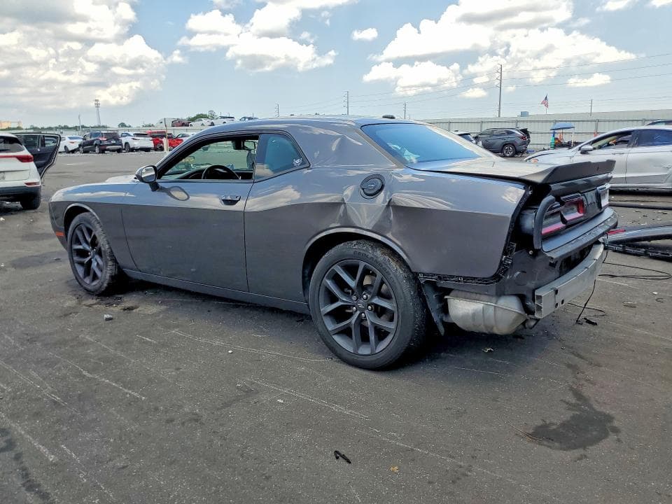 2023 DODGE CHALLENGER SXT 2