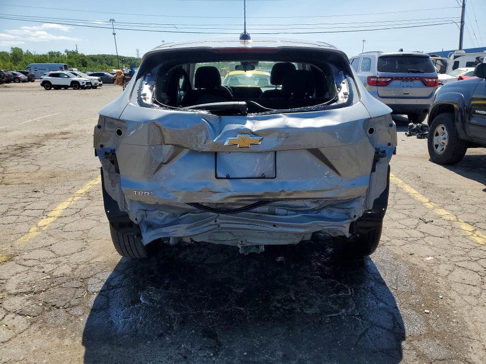 2024 CHEVROLET TRAX LS 6