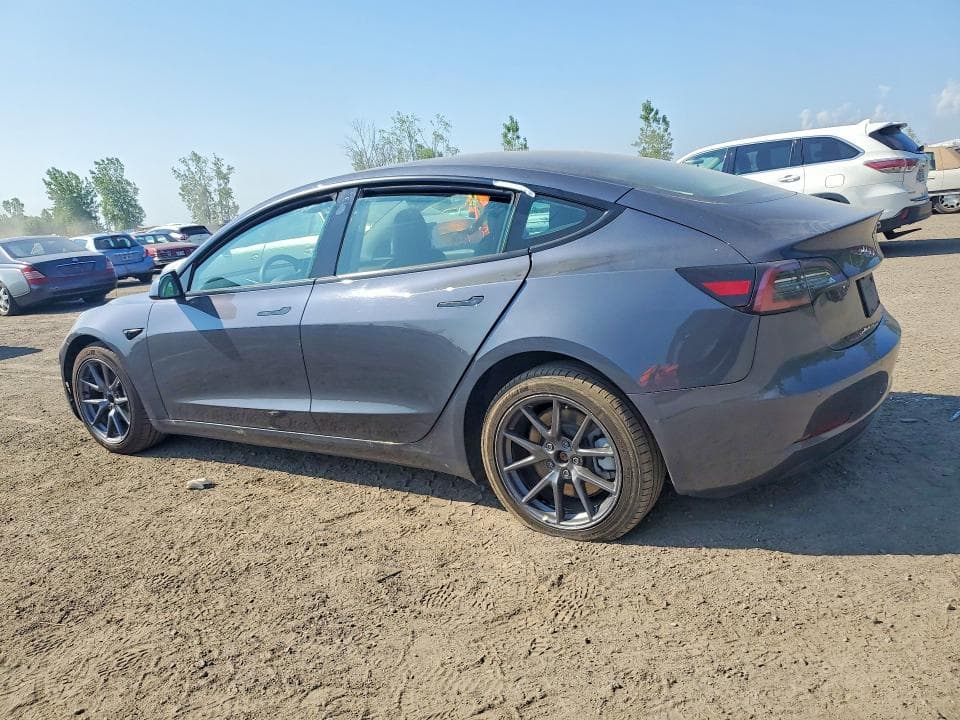 2022 TESLA MODEL 3 2