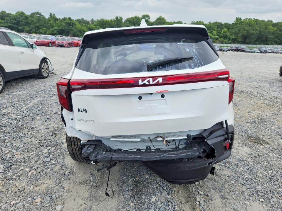 2026 KIA SELTOS LX 6