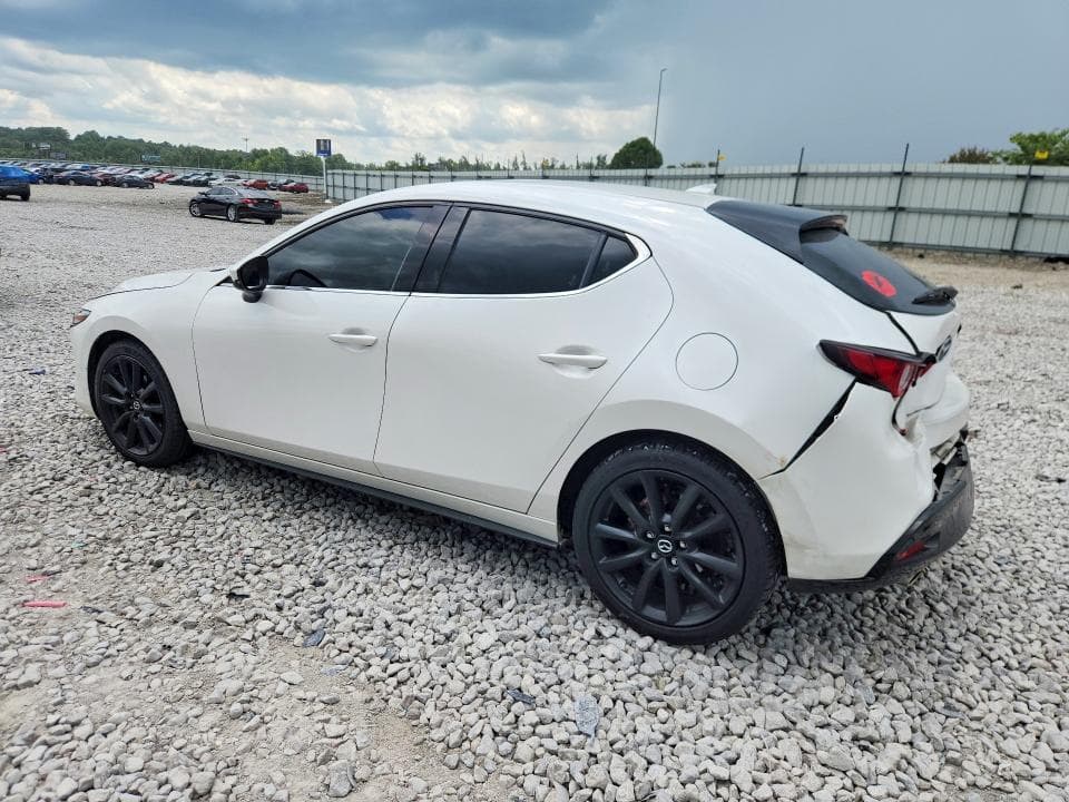2022 MAZDA 3 PREMIUM 2