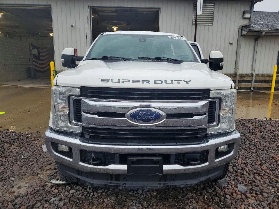 2023 FORD F250 5