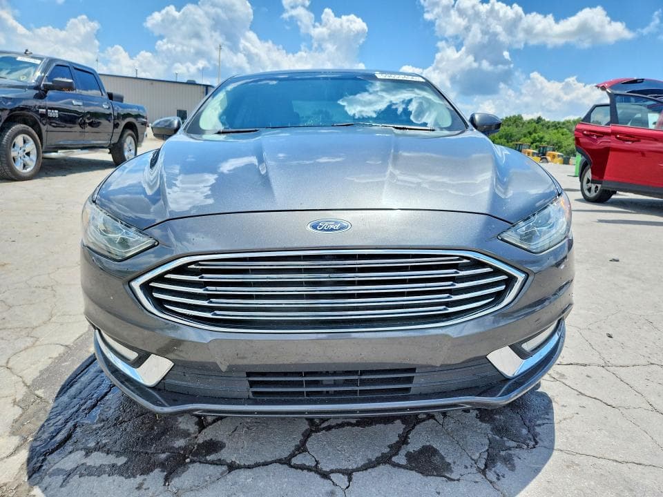 2017 FORD FUSION SE 5