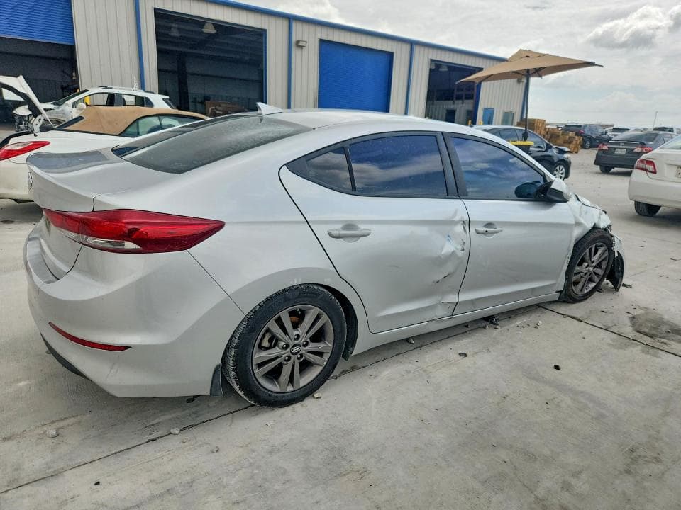 2018 HYUNDAI ELANTRA VALUE EDITION 3