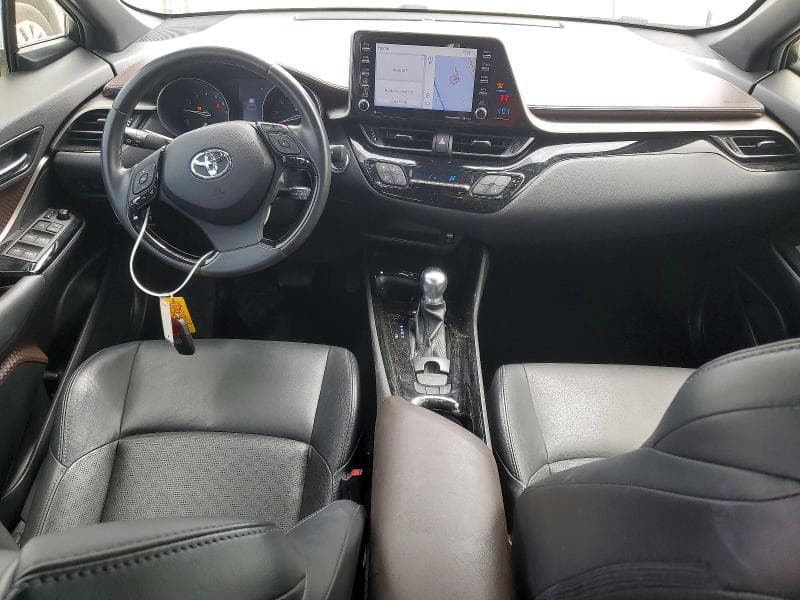2019 TOYOTA C-HR LIMITED 8