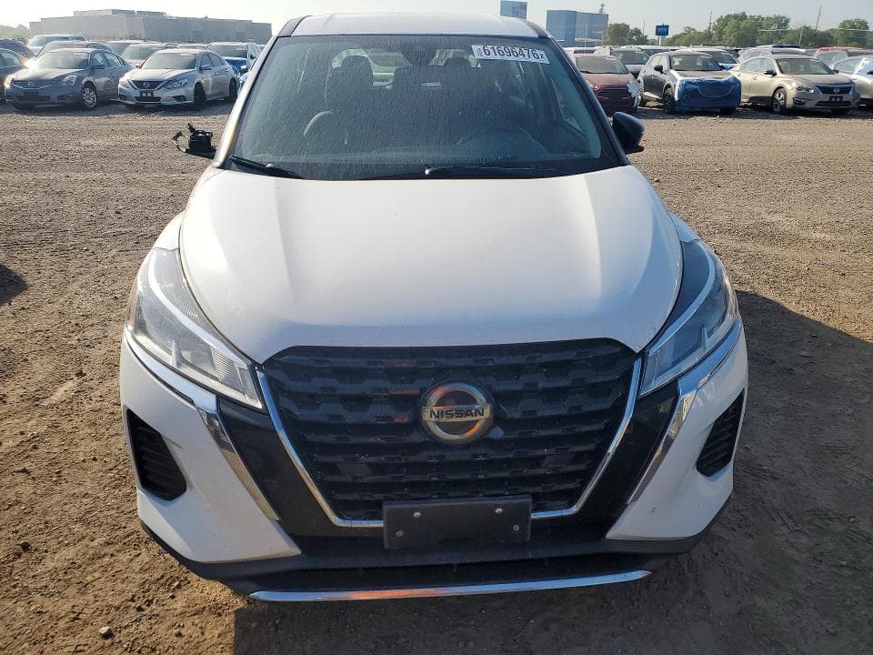 2021 NISSAN KICKS S 5