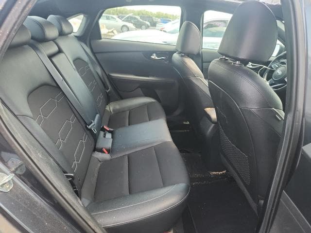 2021 KIA FORTE GT LINE 10