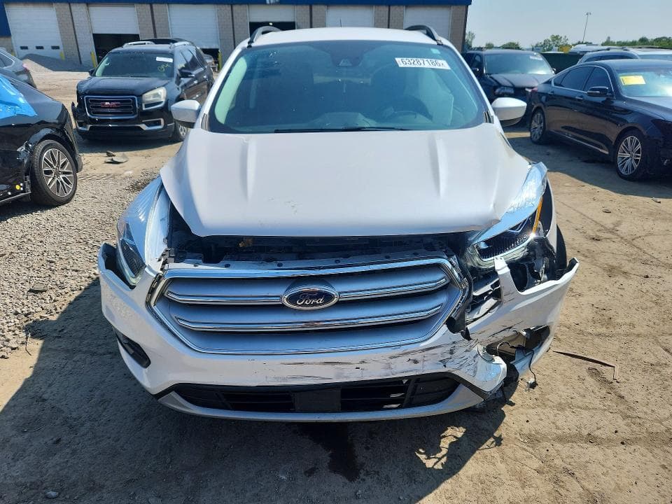 2018 FORD ESCAPE SEL 5
