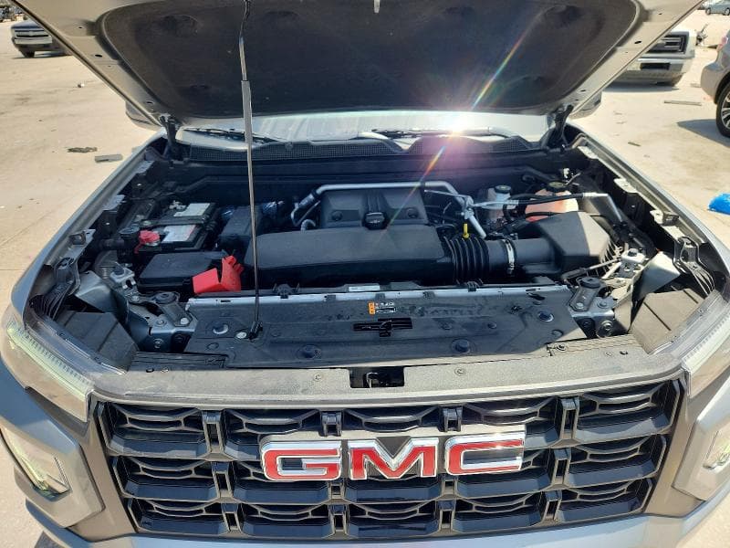 2024 GMC CANYON ELEVATION 11