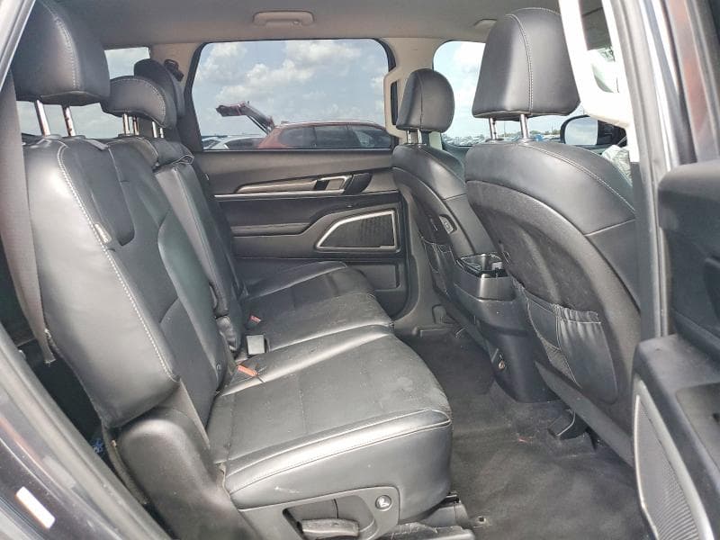 2023 KIA TELLURIDE LX 11
