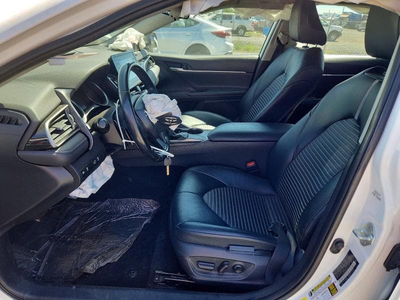 2021 TOYOTA CAMRY SE 7