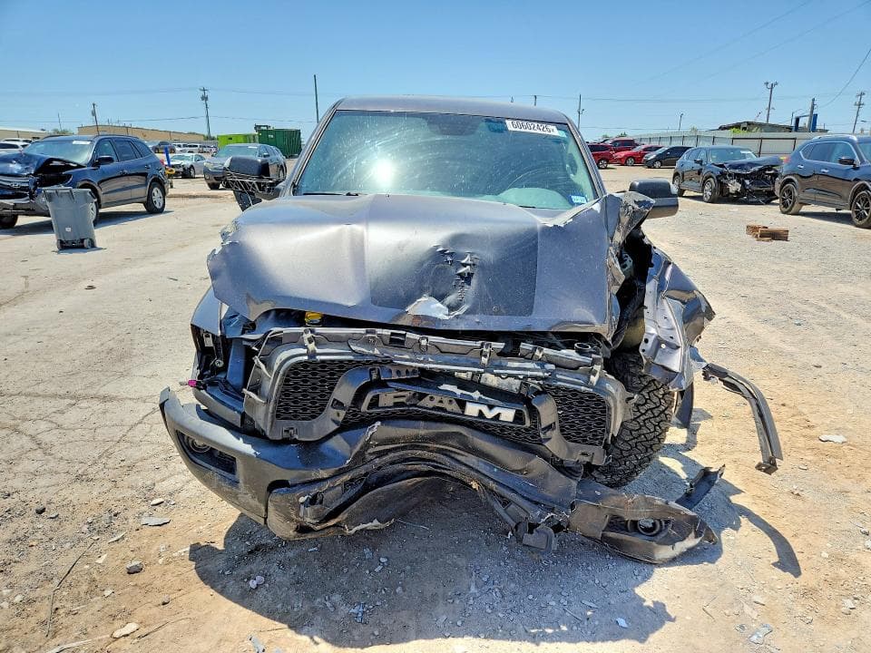 2019 RAM 1500 CLASSIC SLT 5