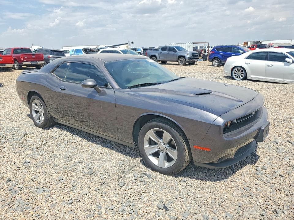 2020 DODGE CHALLENGER SXT 4