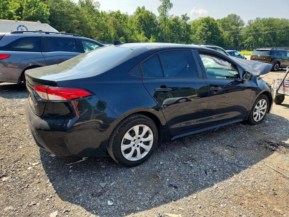 2022 TOYOTA COROLLA LE 3