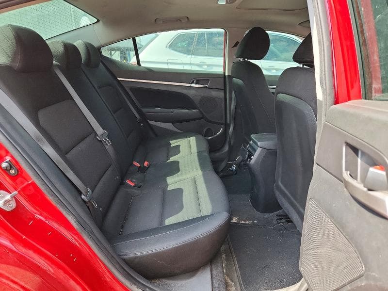 2020 HYUNDAI ELANTRA SEL 10