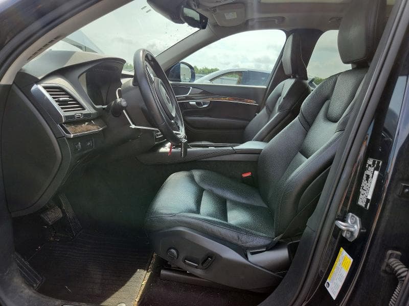 2019 VOLVO XC90 T6 MOMENTUM 7