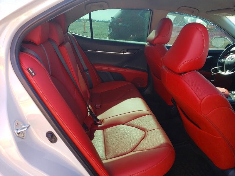2022 TOYOTA CAMRY XSE 10