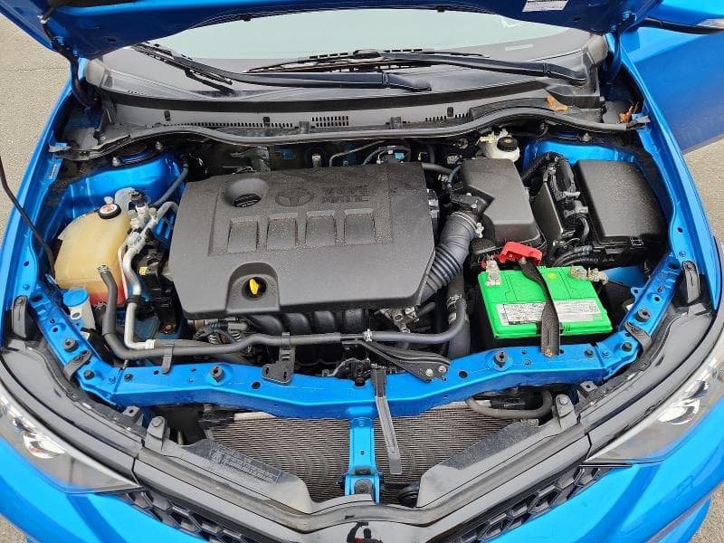2017 TOYOTA COROLLA IM BASE 11
