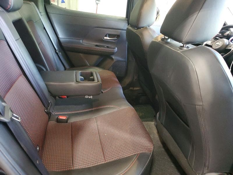 2025 NISSAN KICKS SR 11