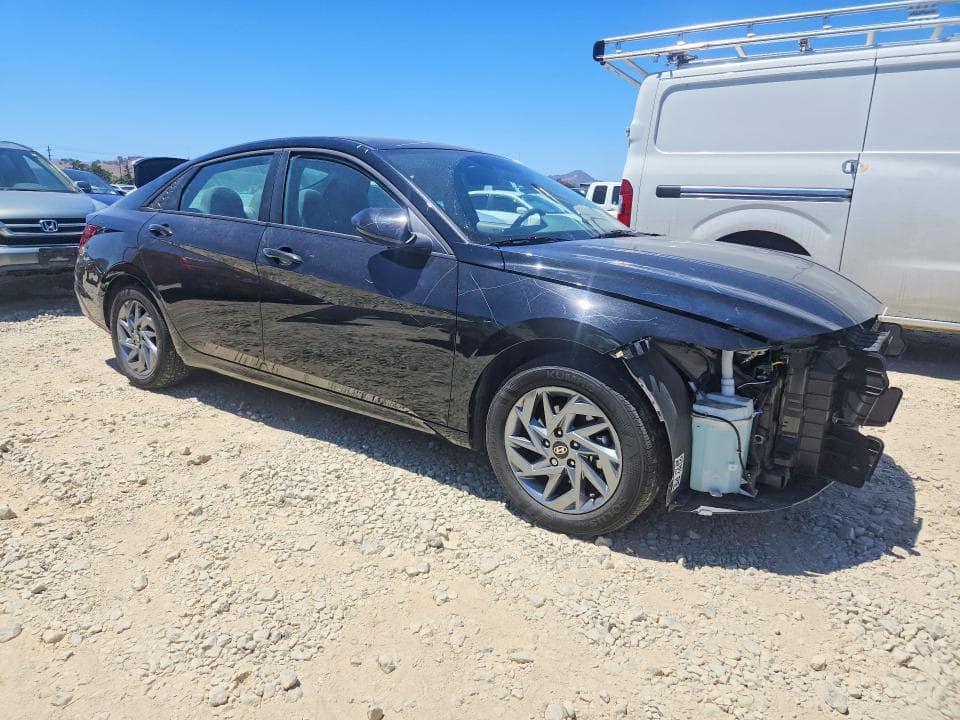 2025 HYUNDAI ELANTRA HYBRID BLUE 4