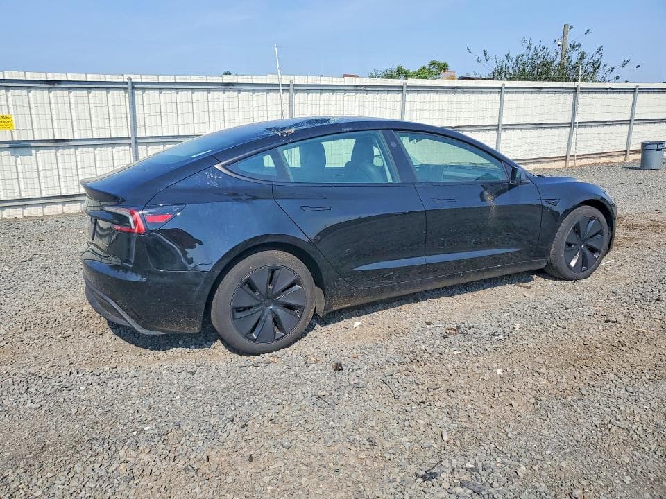 2024 TESLA MODEL 3 3