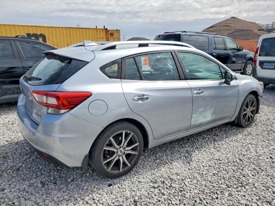 2017 SUBARU IMPREZA LIMITED 3