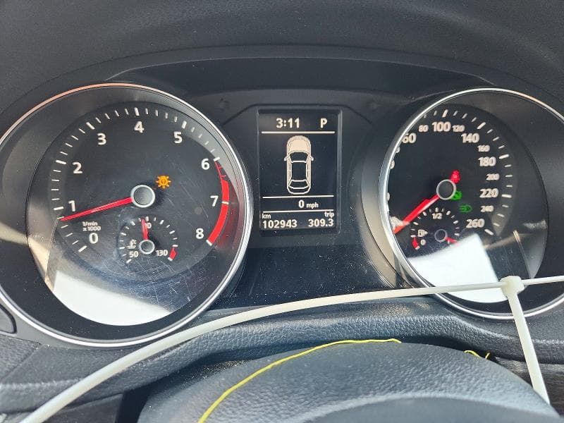 2018 VOLKSWAGEN PASSAT SE 9