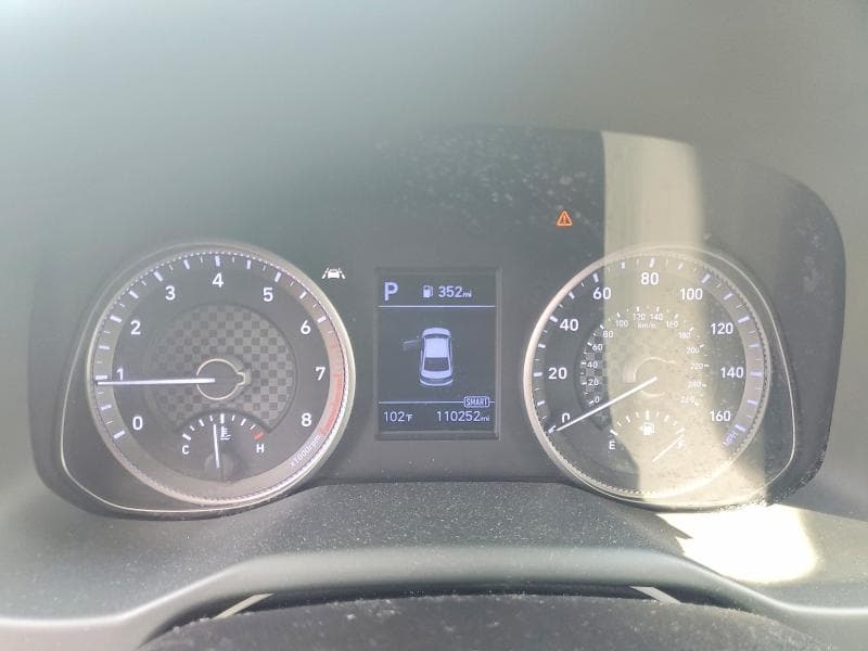 2019 HYUNDAI ELANTRA SEL 9