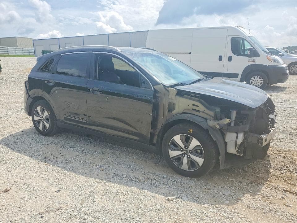 2017 KIA NIRO EX FWD 4