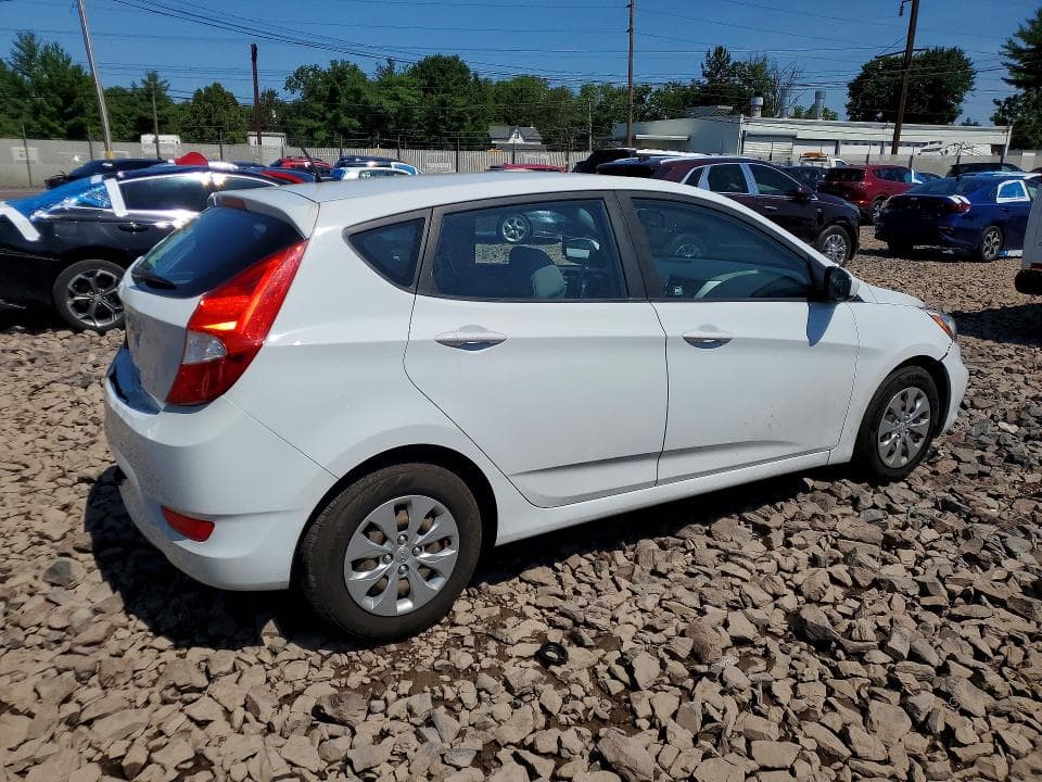 2017 HYUNDAI ACCENT SE 3
