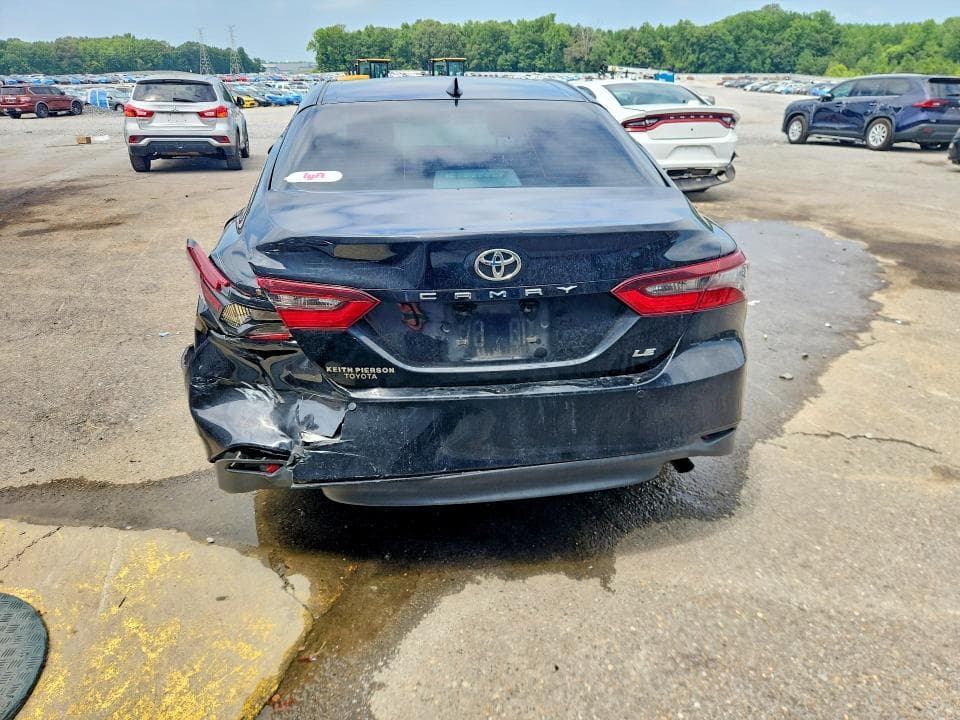 2021 TOYOTA CAMRY LE 6