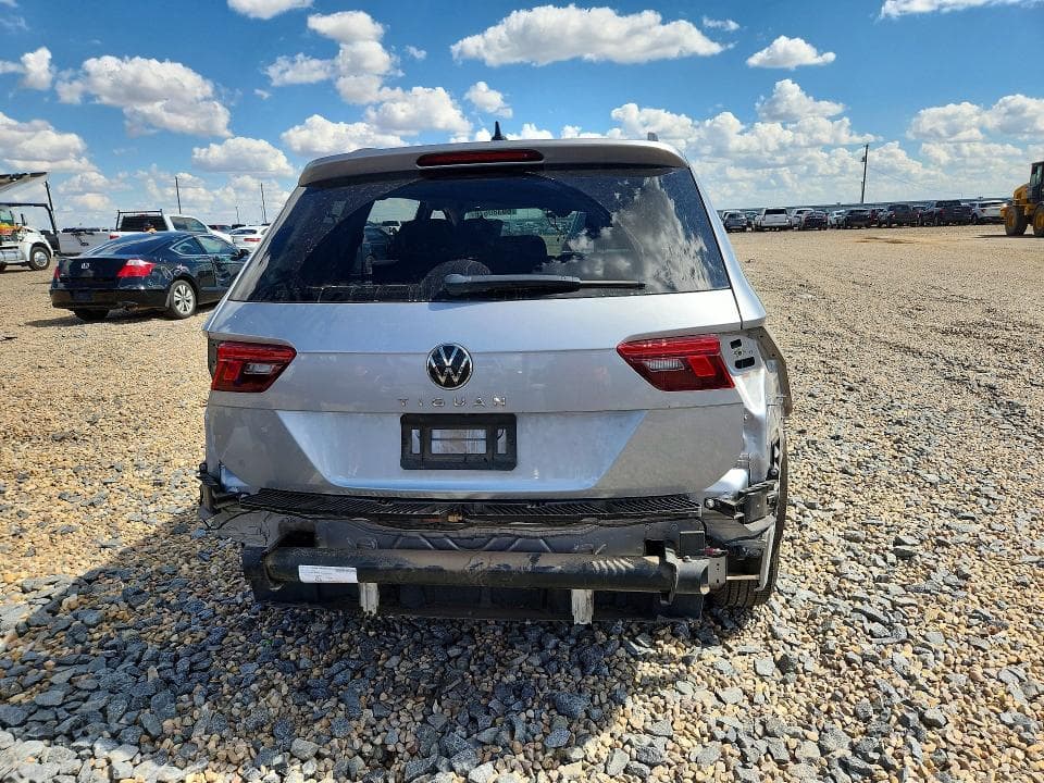 2023 VOLKSWAGEN TIGUAN S 6