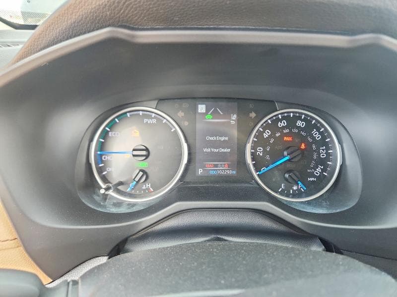 2022 TOYOTA RAV4 LE 9
