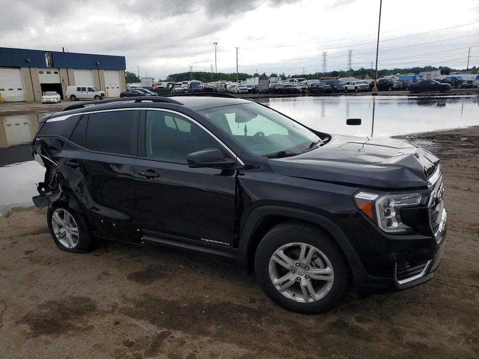 2023 GMC TERRAIN SLE 4