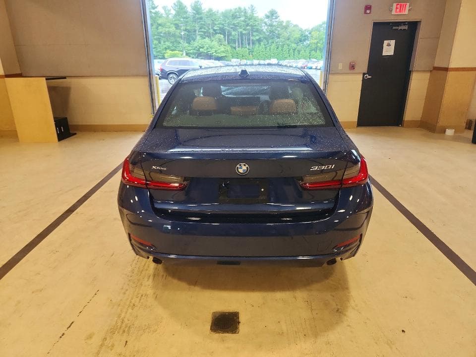 2023 BMW 330XI 6