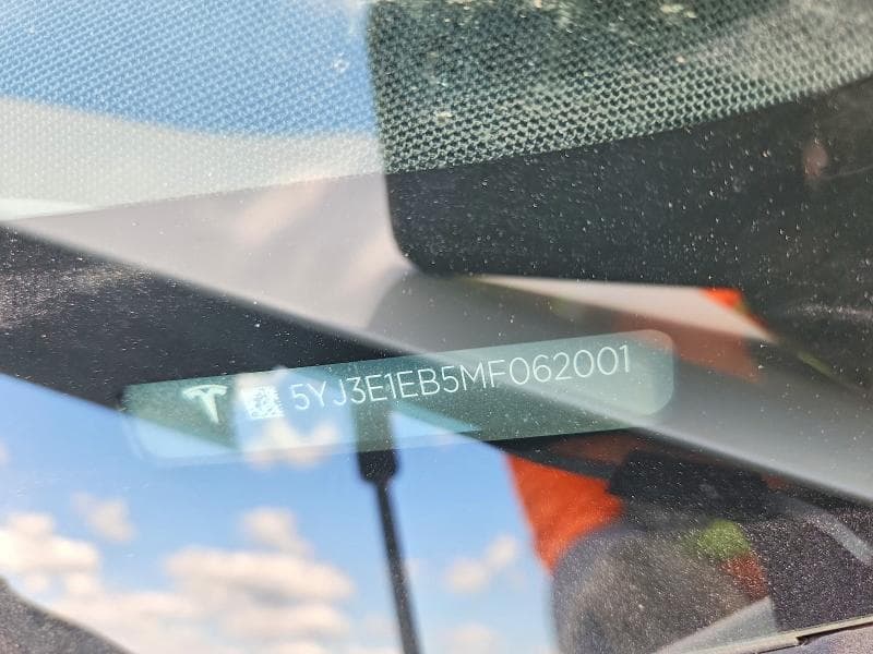 2021 TESLA MODEL 3 12