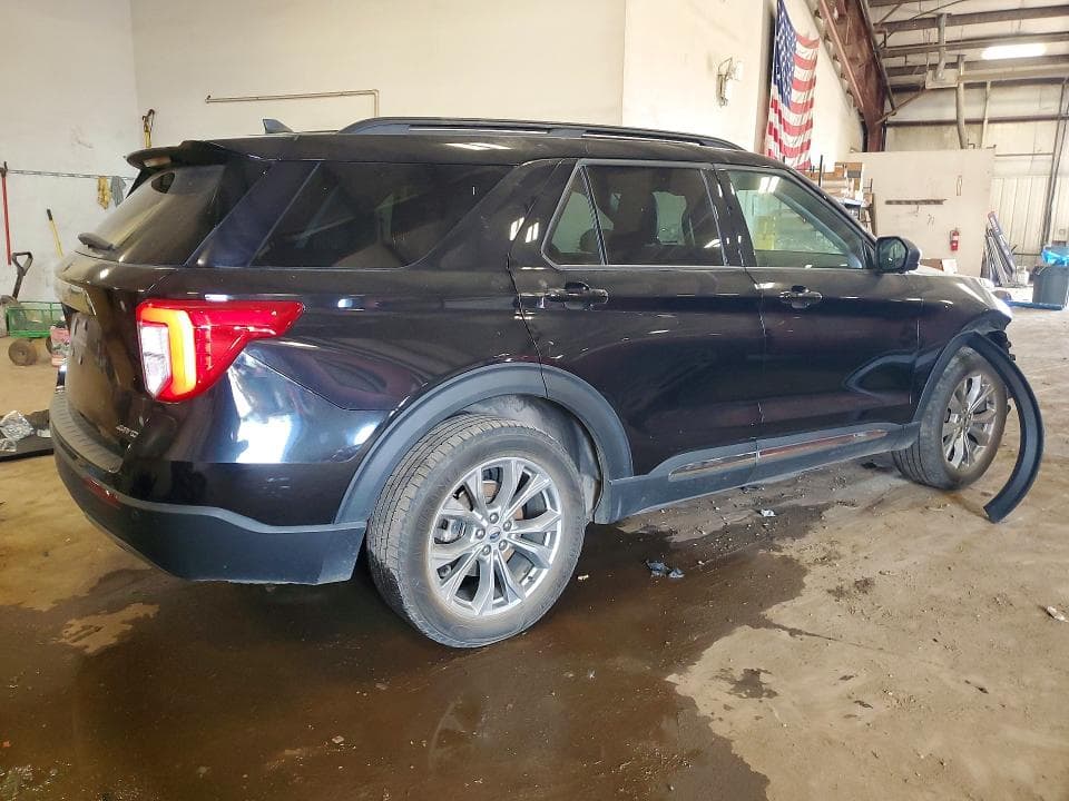 2022 FORD EXPLORER XLT 3