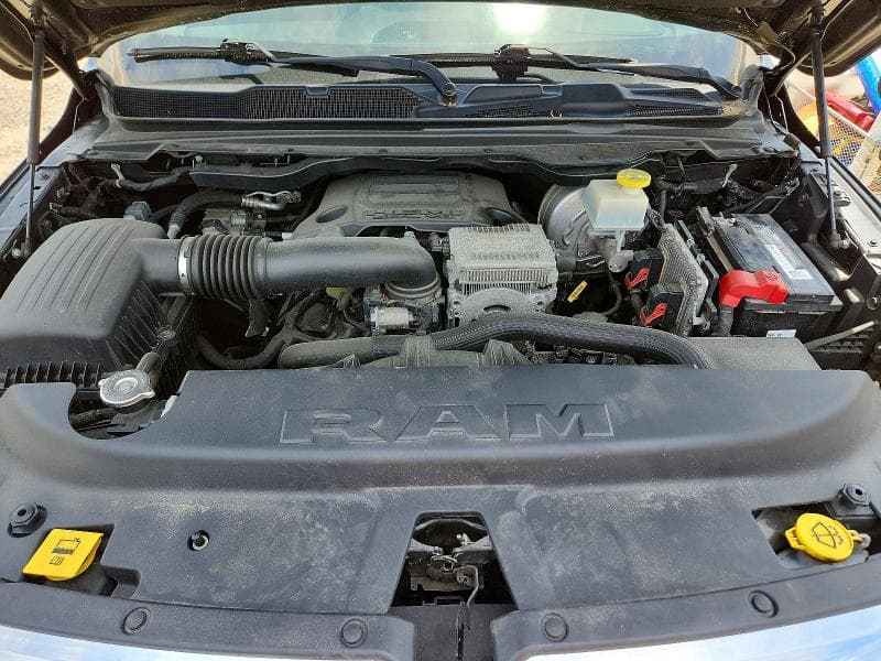 2019 RAM 1500 LARAMIE 11