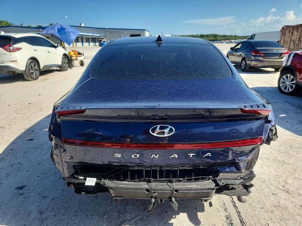 2021 HYUNDAI SONATA SE 6