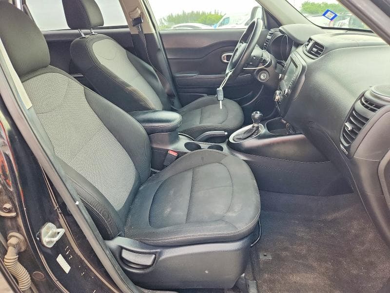 2019 KIA SOUL + 7